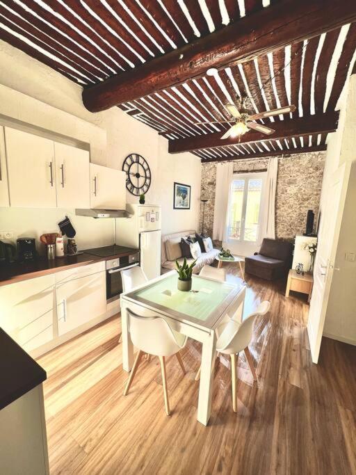Old Antibes, One Bed App, In Front Of The Port! Apartment Exterior photo
